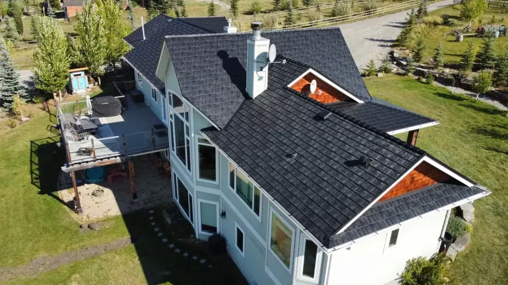 A home with Beaumont Shake style rubber roofing from Euroshield